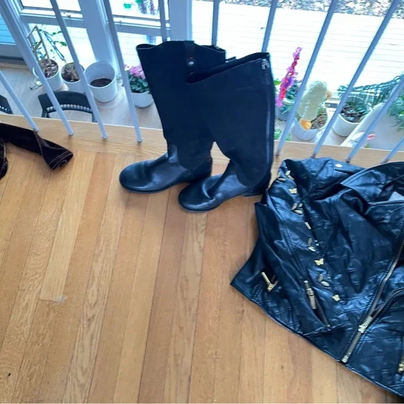 Disney Black Leather XL Jacket With Boots 8 - Picture 5 of 6